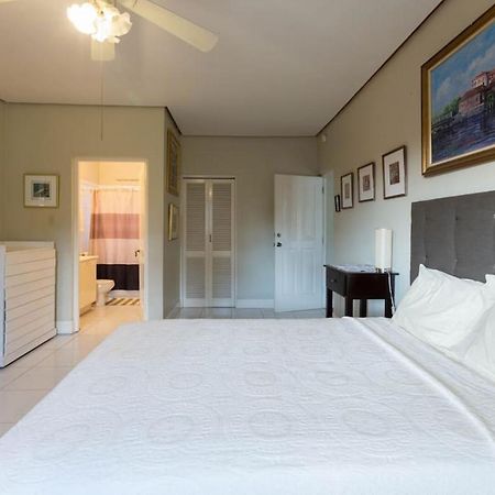 Chester Avenue Guest House Кінгстон Екстер'єр фото